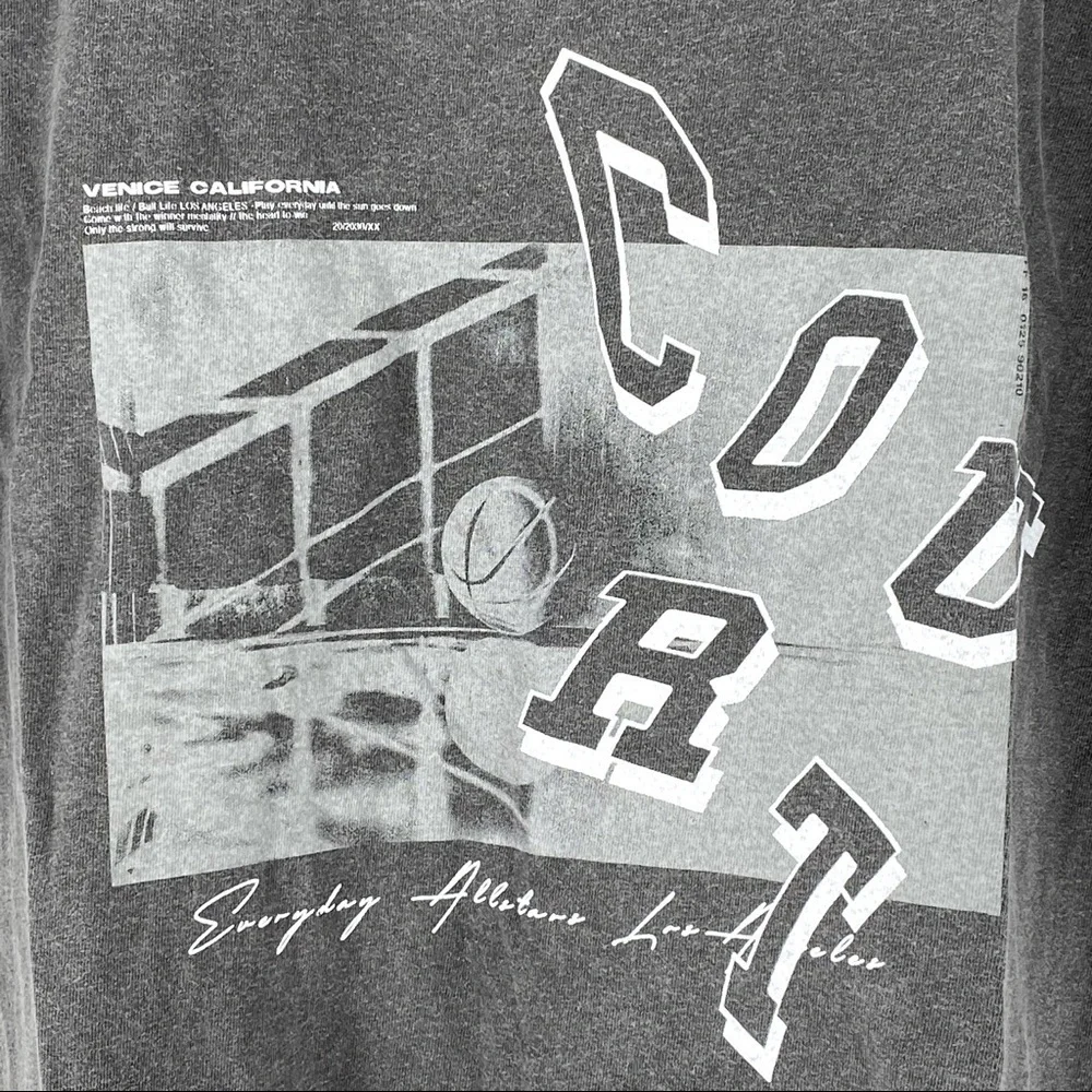 New Look Men's Short Sleeve Overdyed T-shirt - S - Picture 3 of 6